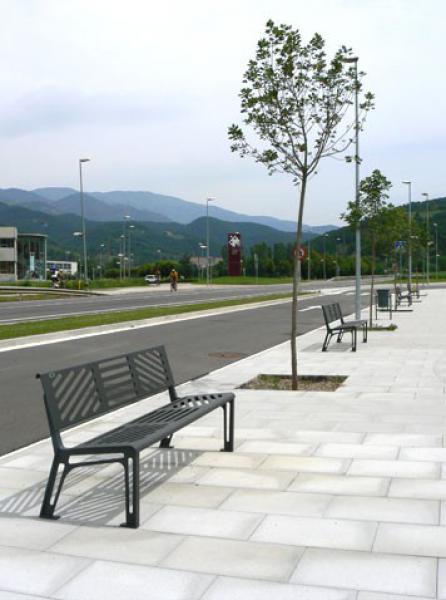 Banc Polka sur site